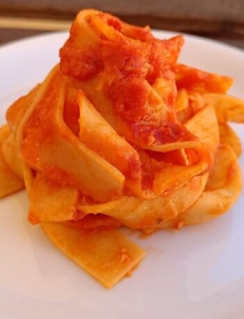 pasta-al-sugo-!-ricetta