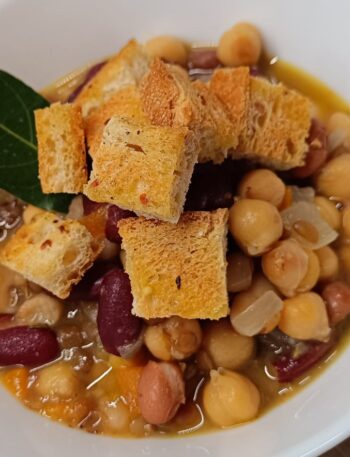 zuppa-di-legumi-misti-ricetta