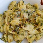 orecchiette-zucchine-e-pistacchi-ricetta