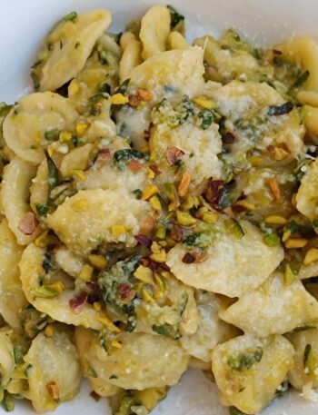 orecchiette-zucchine-e-pistacchi-ricetta