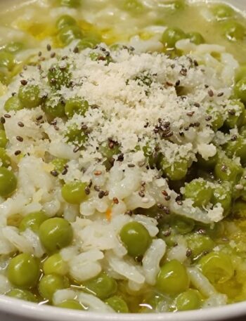 minestra-di-riso-e-piselli-ricetta