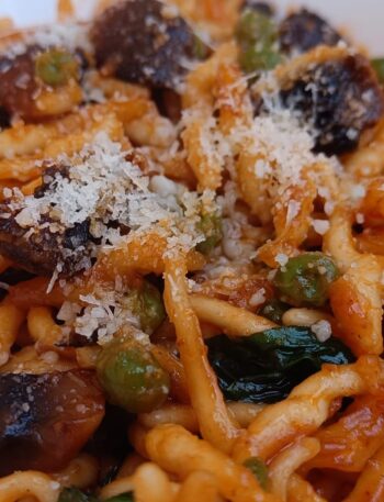 trofie-funghi-e-piselli-click