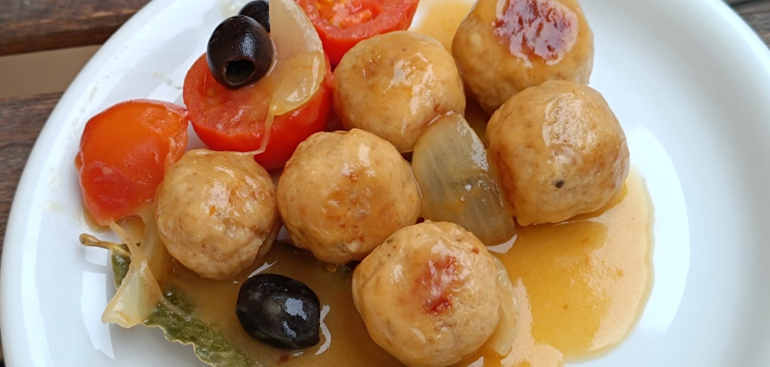 Polpettine di pollo in umido