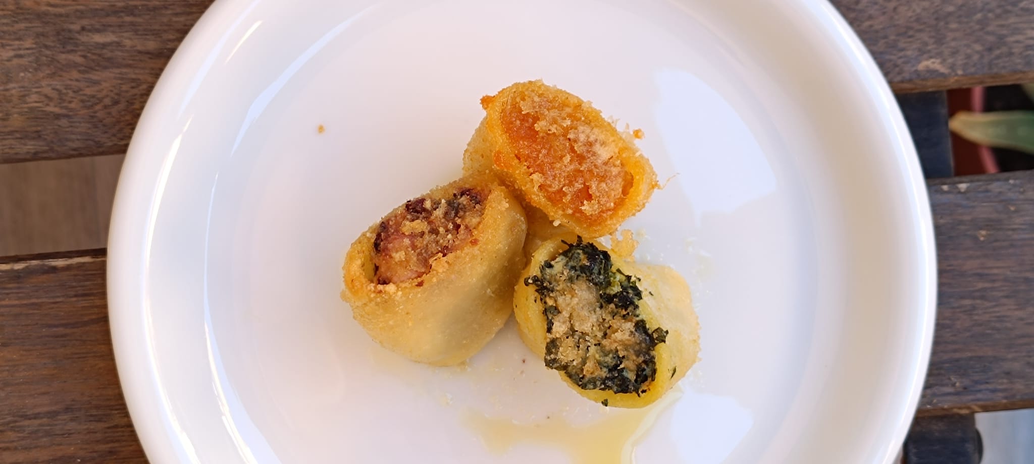 anelli-di-calamarata-ripieni-ricetta