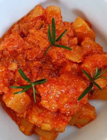 baccalà-al-sugo-con-patate-ricetta
