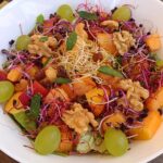 insalata-frutta-germogli